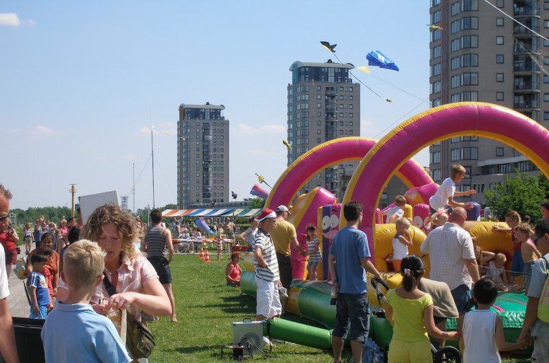 Schenkel-appartementen-vliegerfestival