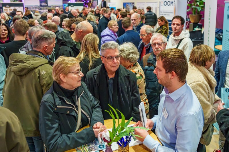 Veel-bezoekers-Woonmarkt-Nissewaard-27-januari-2026