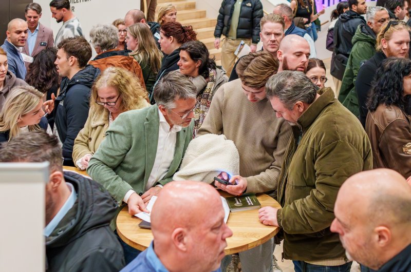 Veel-bezoekers-Woonmarkt-Nissewaard-27-januari-2026