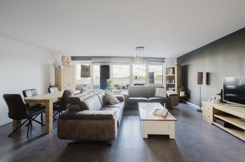 Appartement Maasboulevard 86 in Spijkenisse